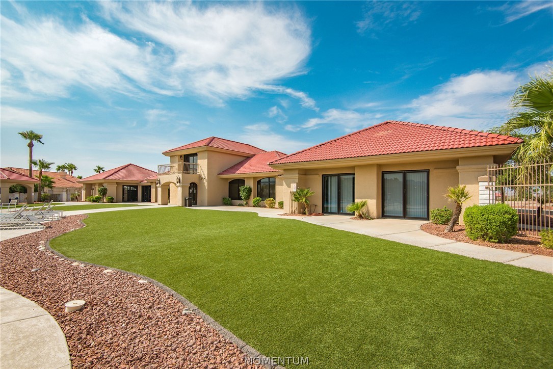 2077 E Los Lagos Drive