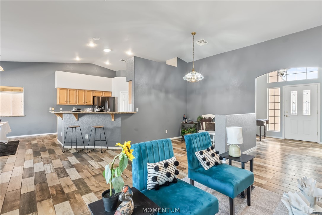 2077 E Los Lagos Drive