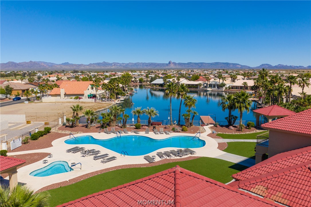 2077 E Los Lagos Drive