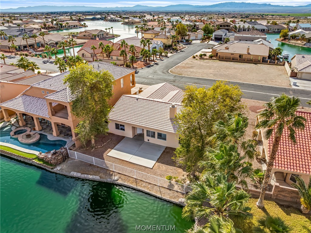 2077 E Los Lagos Drive