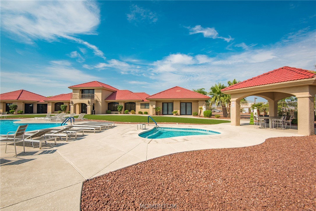 2077 E Los Lagos Drive
