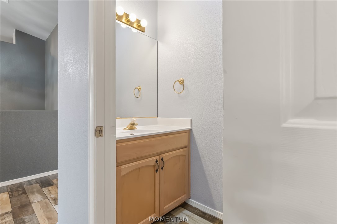 2077 E Los Lagos Drive
