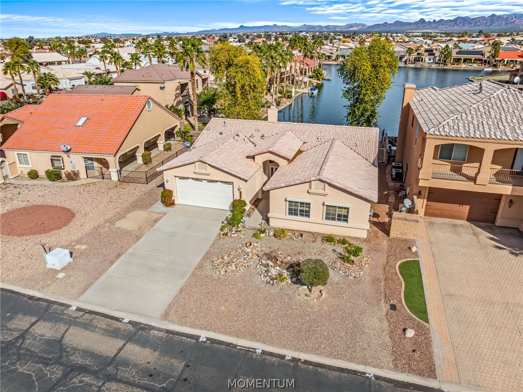 2077 E Los Lagos Drive