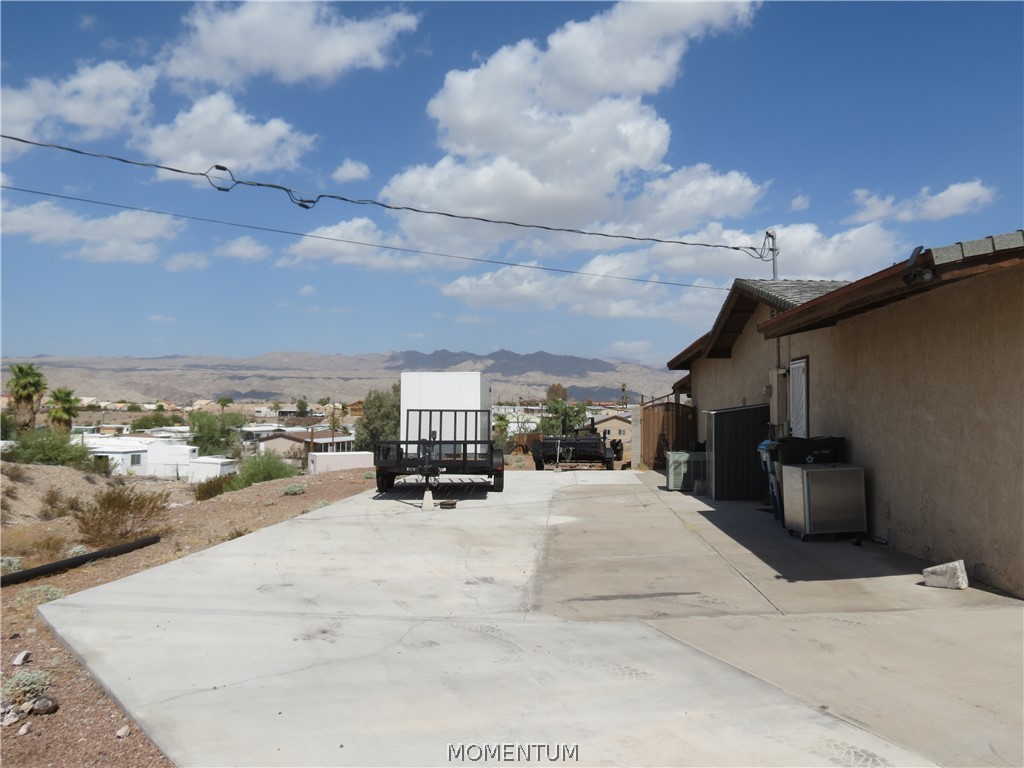 2309 N STALLION Road