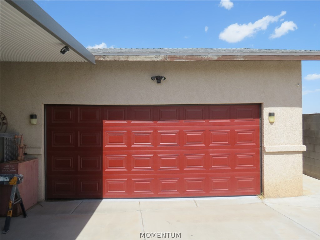 2309 N STALLION Road