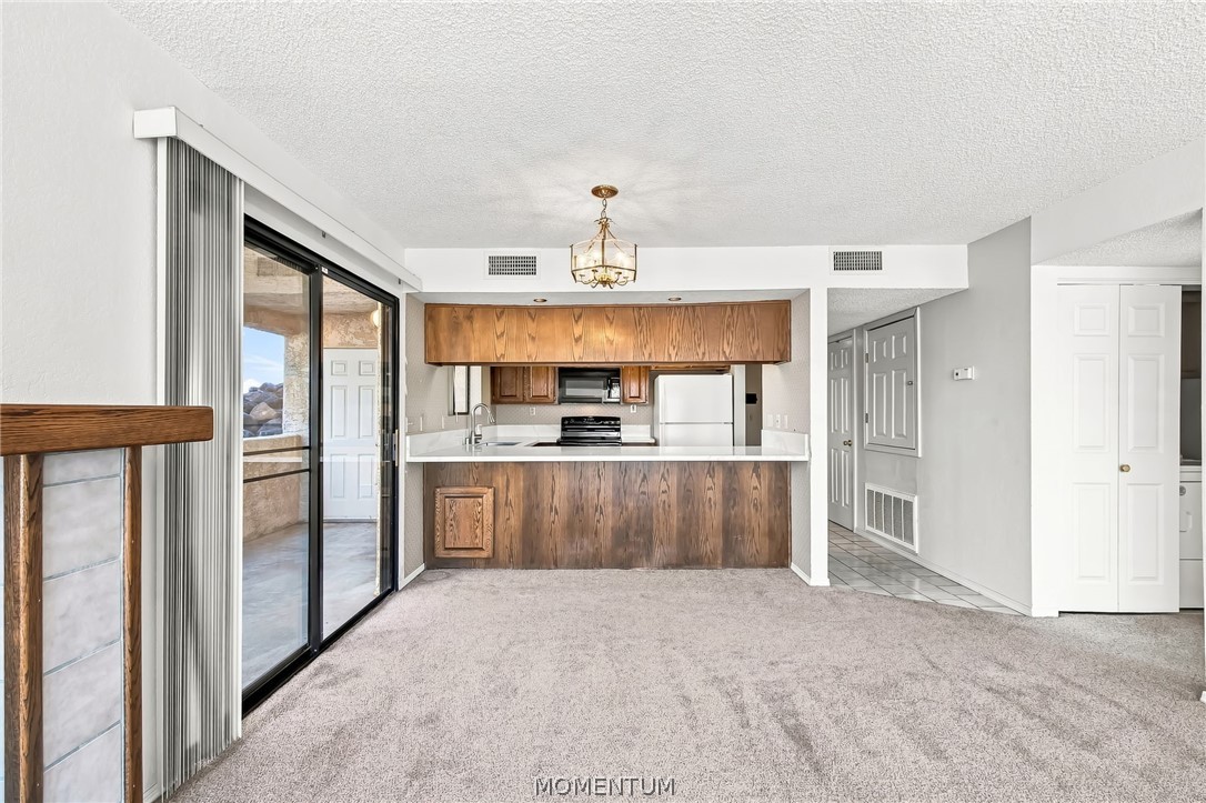 2022 Merrill Lane 12-I