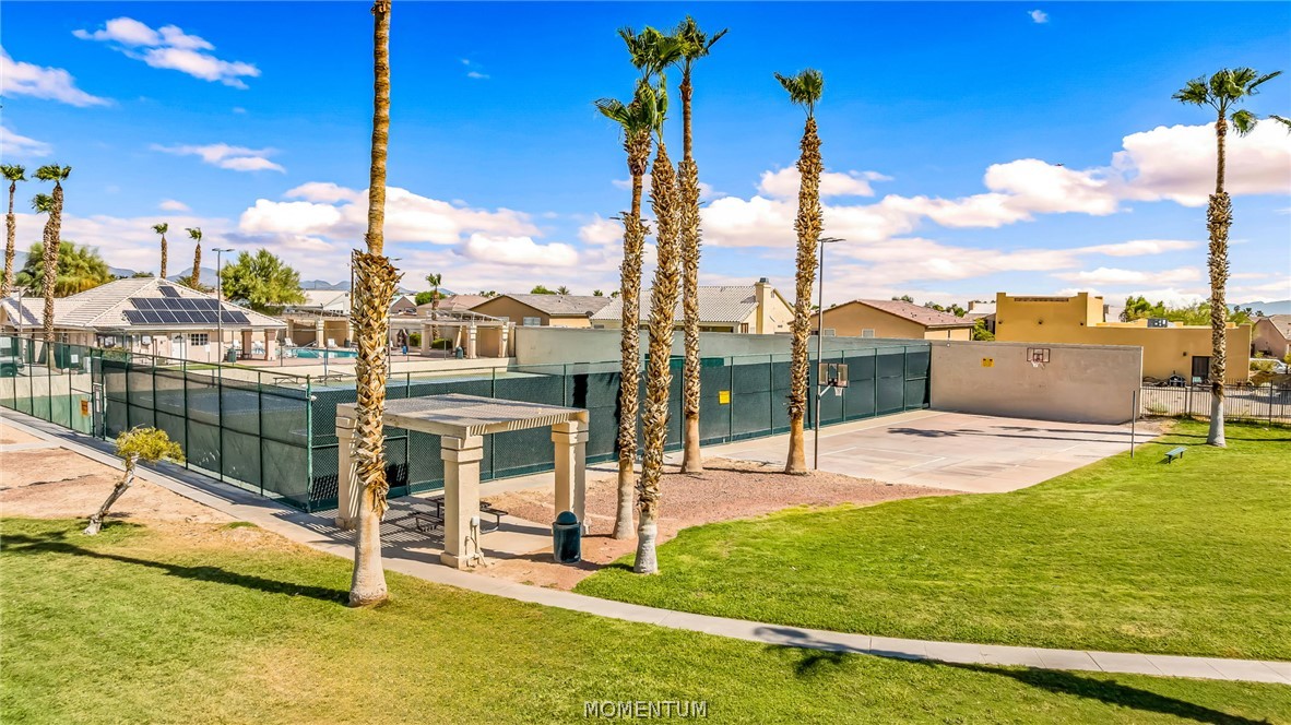 5544 S Club House Dr