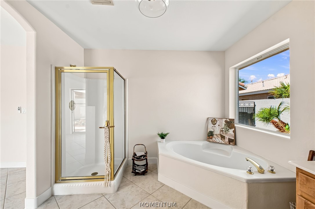 5544 S Club House Dr