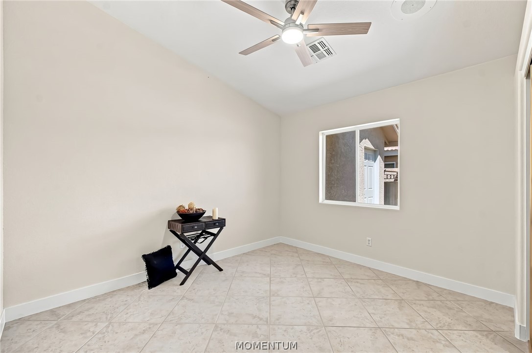 5544 S Club House Dr