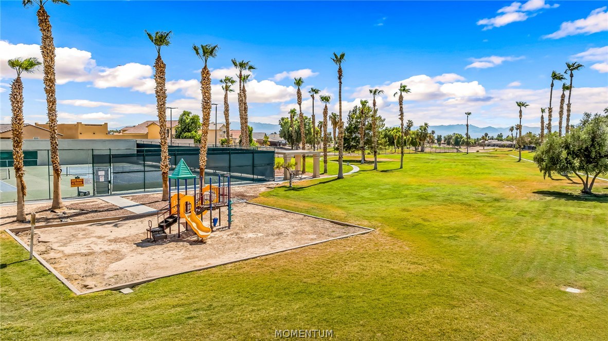 5544 S Club House Dr