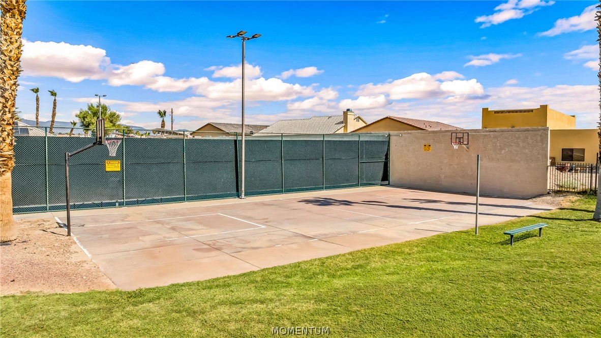 5544 S Club House Dr