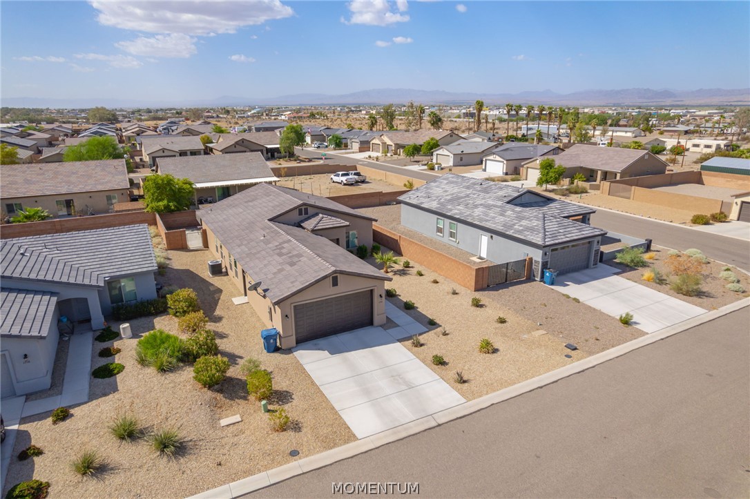 1710 E Feather Bush Way