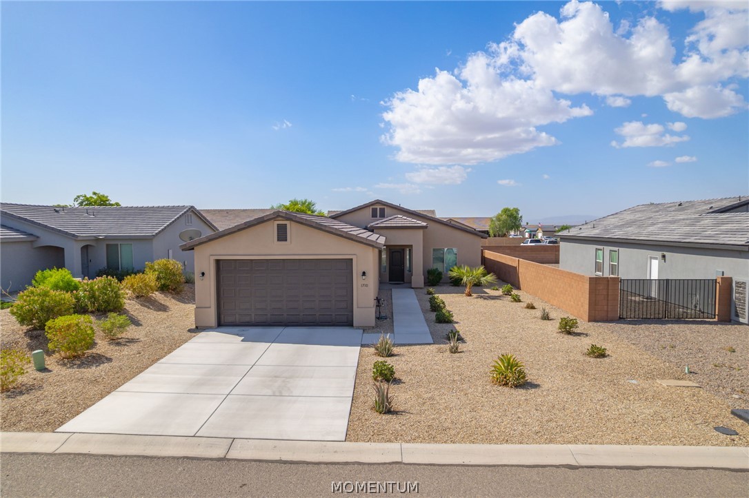 1710 E Feather Bush Way