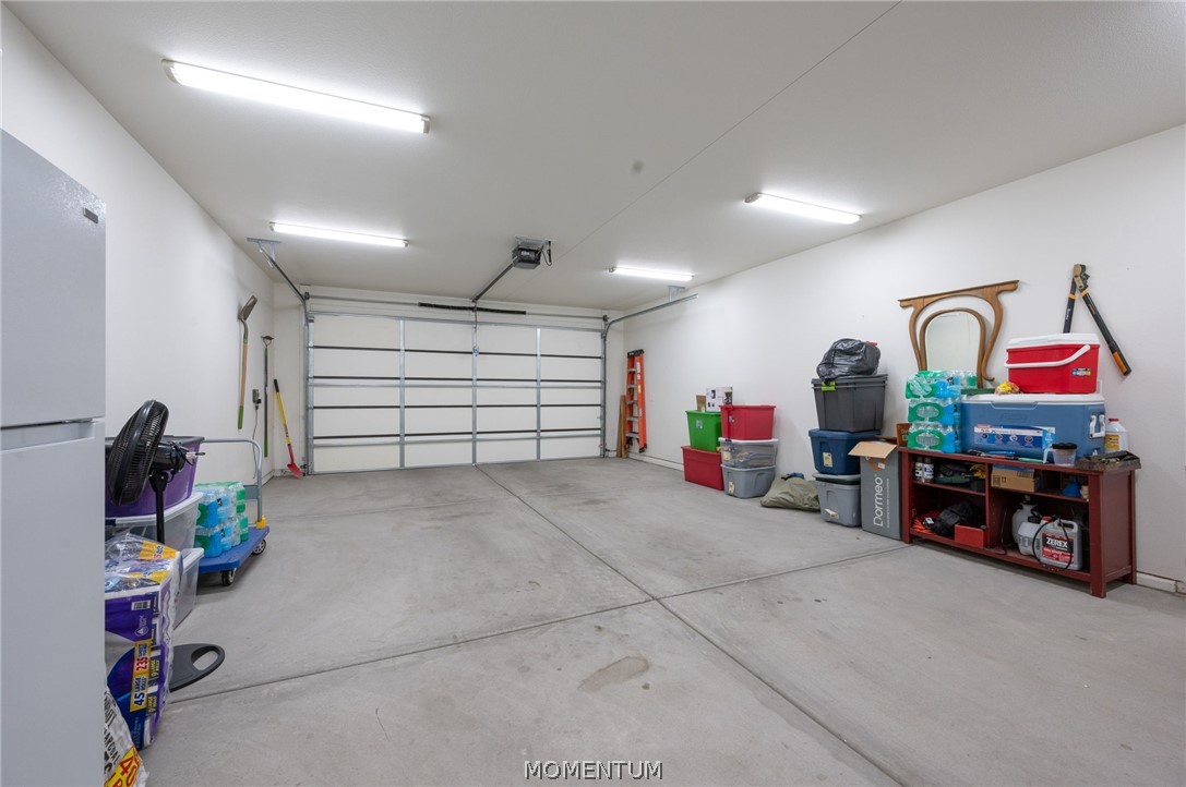 1710 E Feather Bush Way