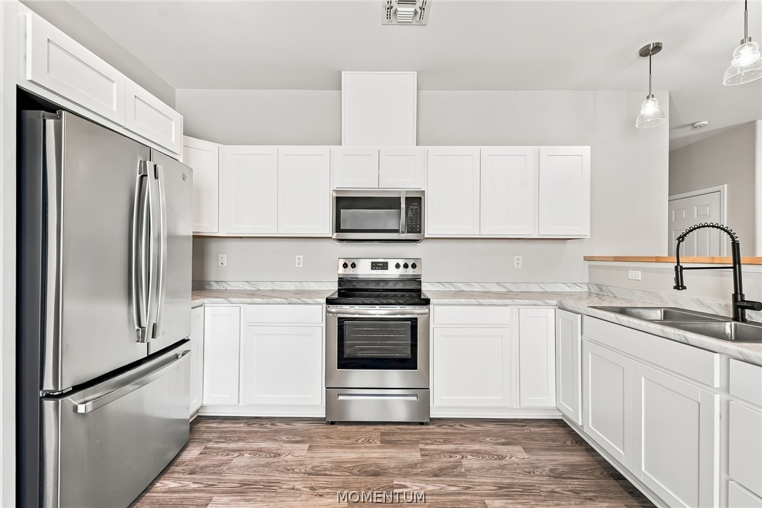 2062 White Sands Drive