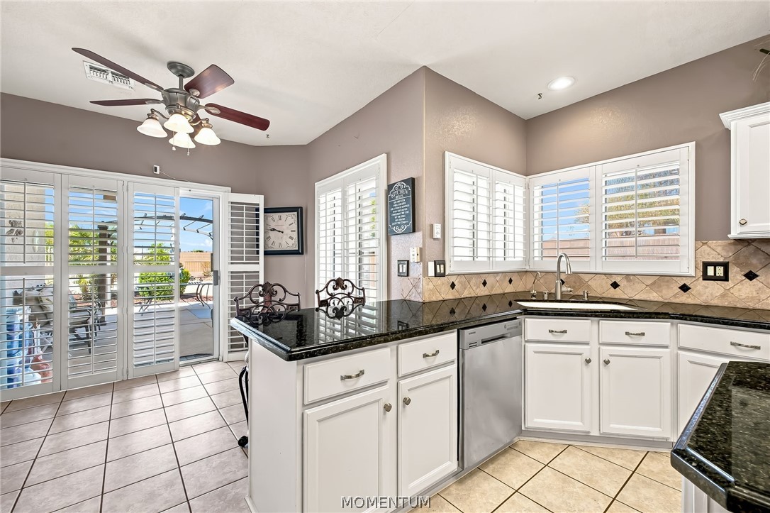 2875 Cresthill Drive