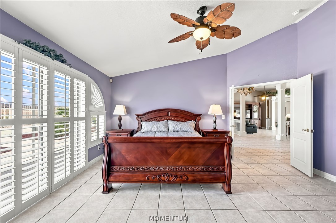 2875 Cresthill Drive