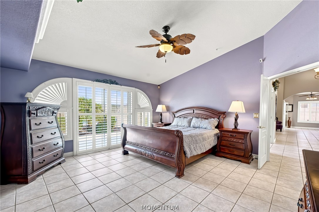2875 Cresthill Drive
