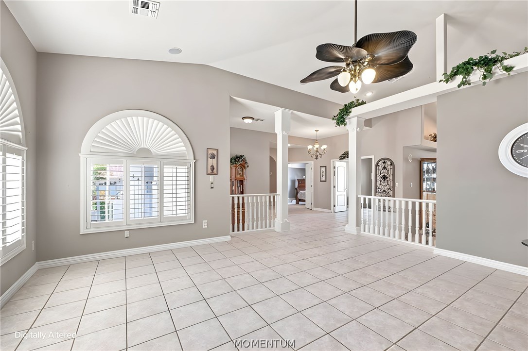 2875 Cresthill Drive