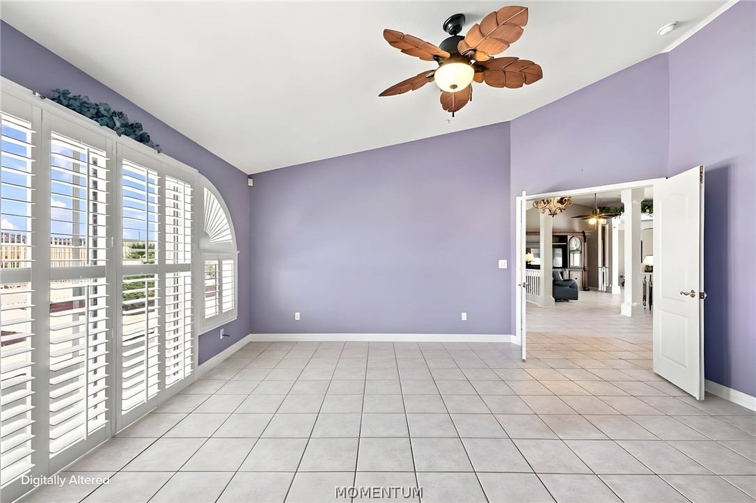 2875 Cresthill Drive