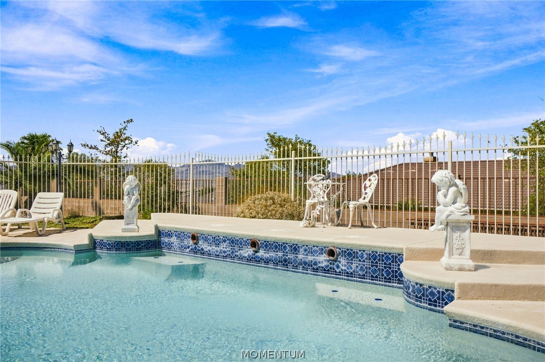 2875 Cresthill Drive
