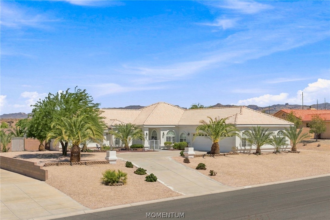 2875 Cresthill Drive
