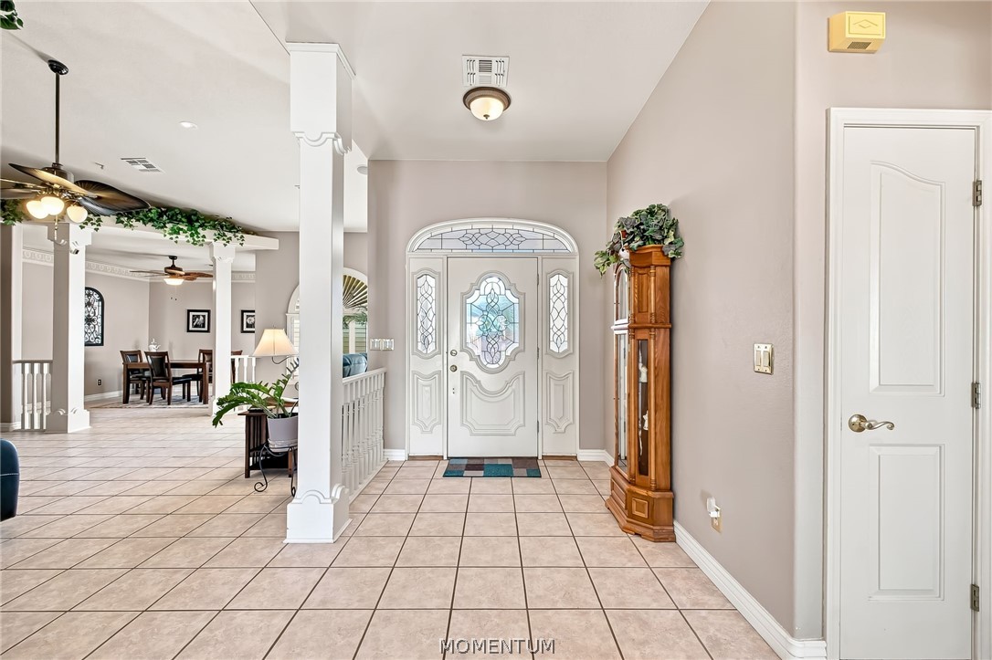 2875 Cresthill Drive
