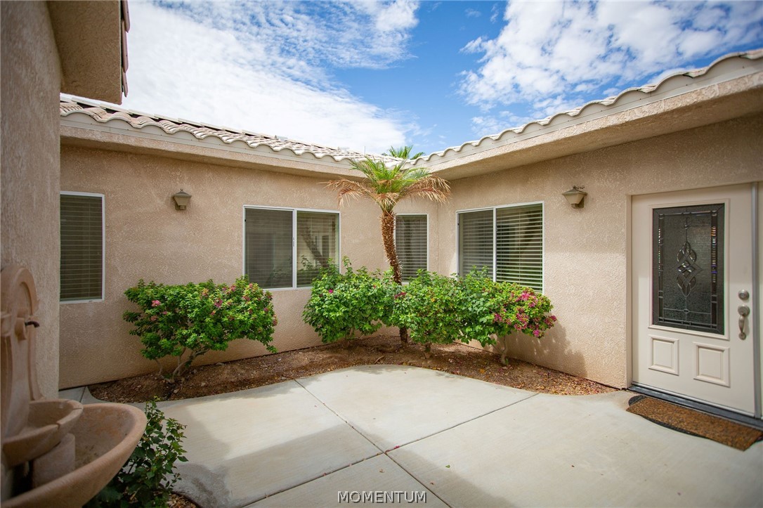 6107 S Los Lagos Circle