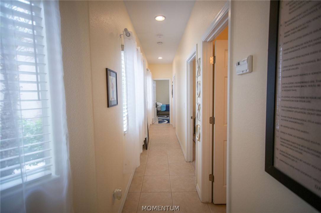 6107 S Los Lagos Circle