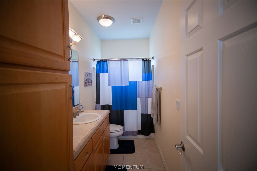 6107 S Los Lagos Circle