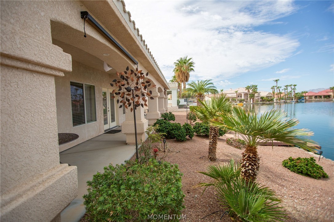 6107 S Los Lagos Circle