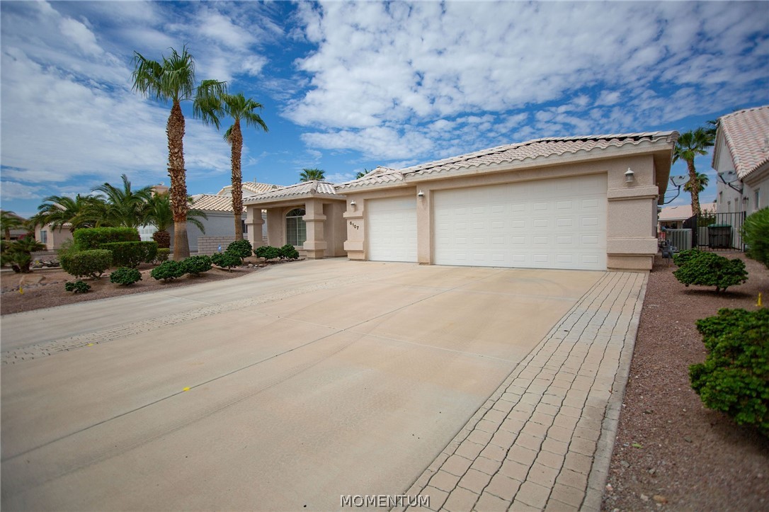 6107 S Los Lagos Circle