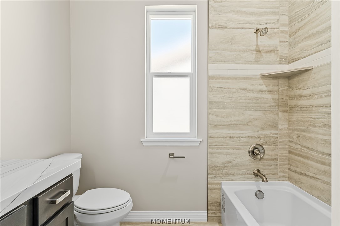 6136 Via Del Aqua Drive