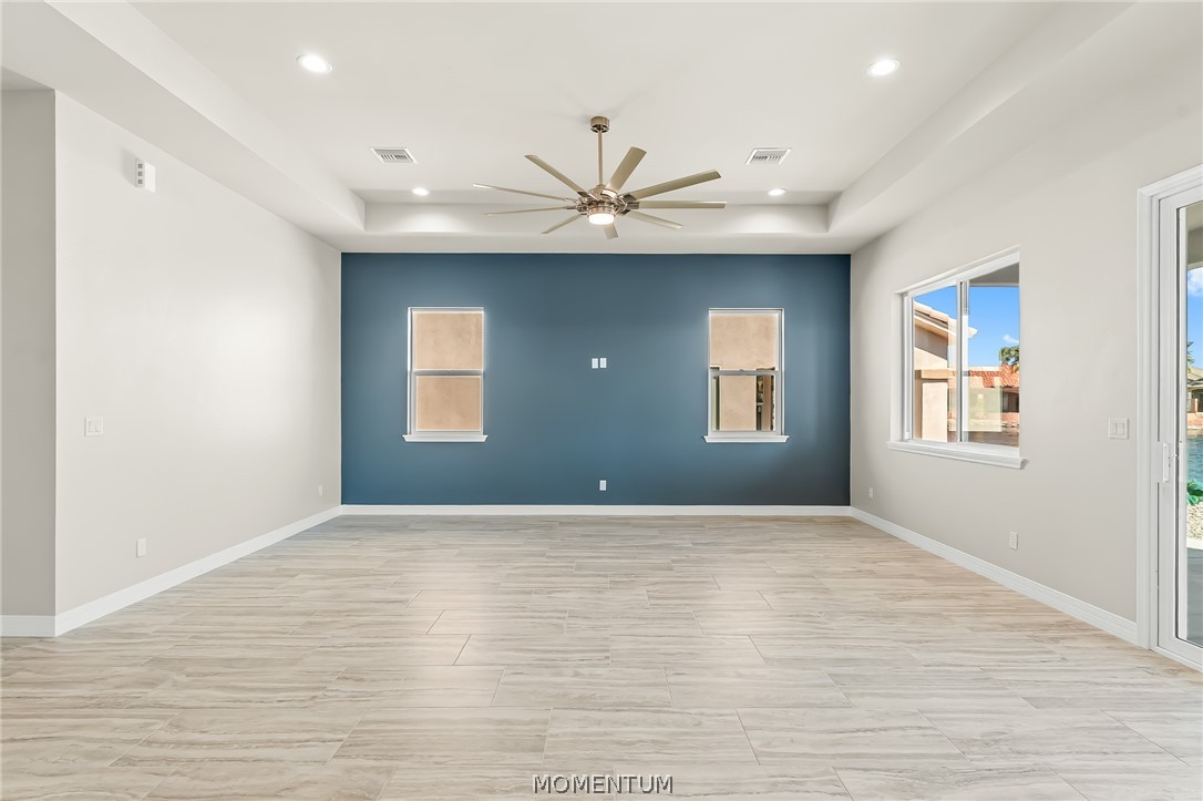6136 Via Del Aqua Drive