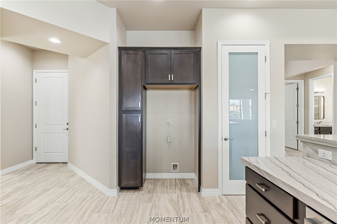 6136 Via Del Aqua Drive
