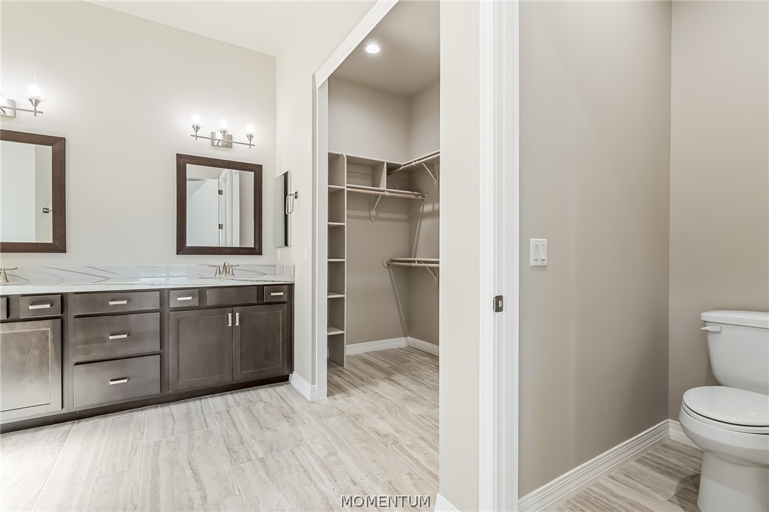 6136 Via Del Aqua Drive