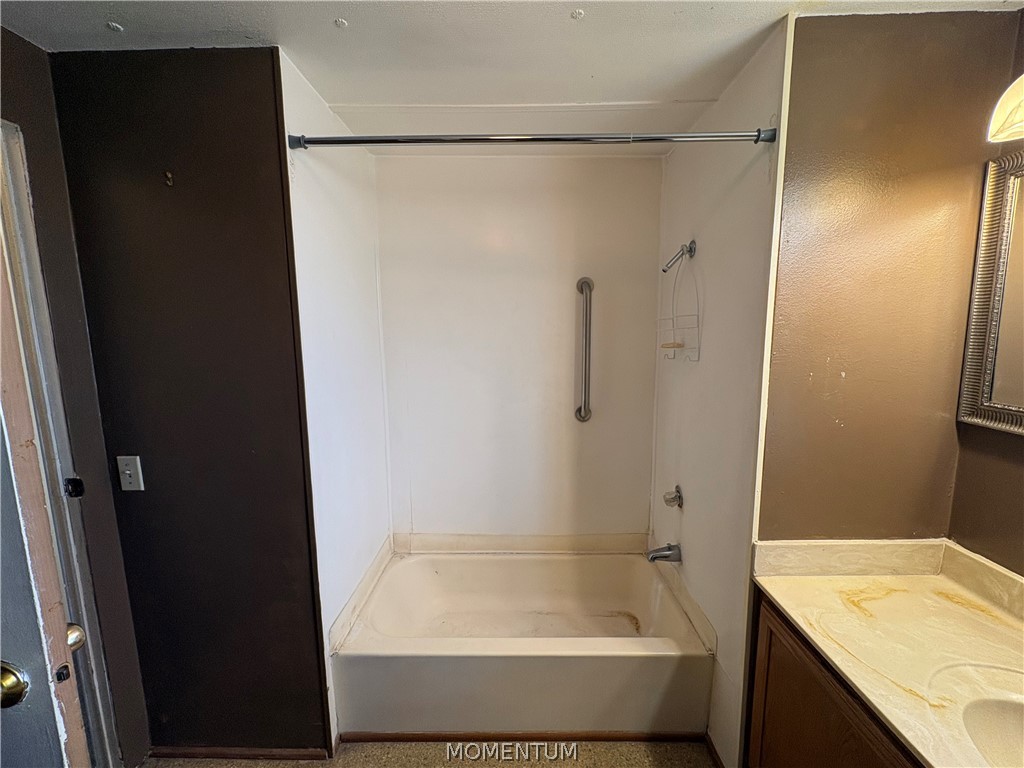 2506 Via Arroyo