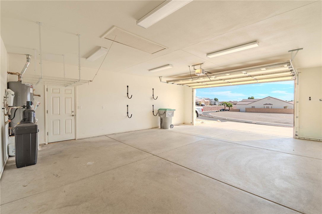 2227 E Bella Vista Drive
