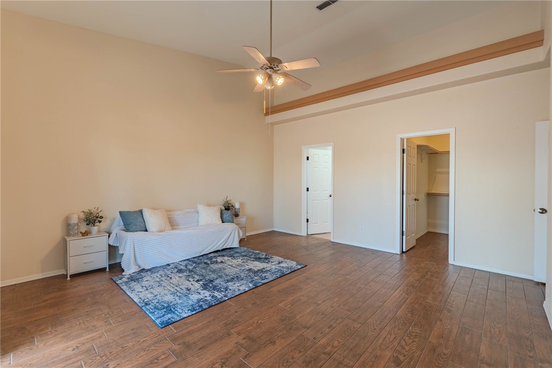 2227 E Bella Vista Drive