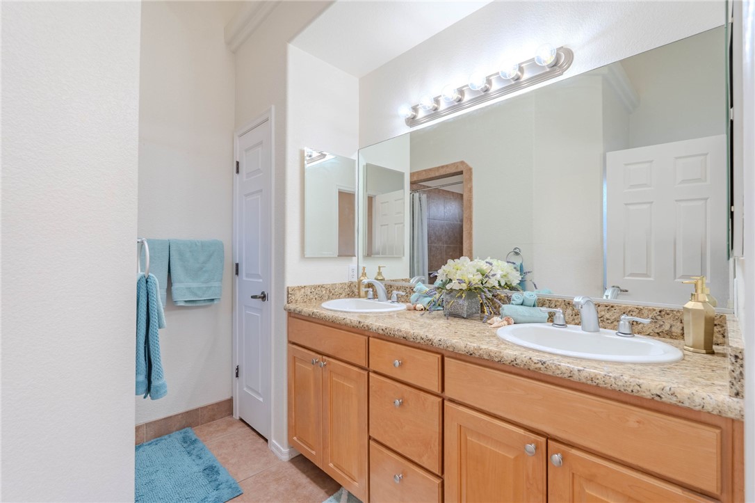 2227 E Bella Vista Drive