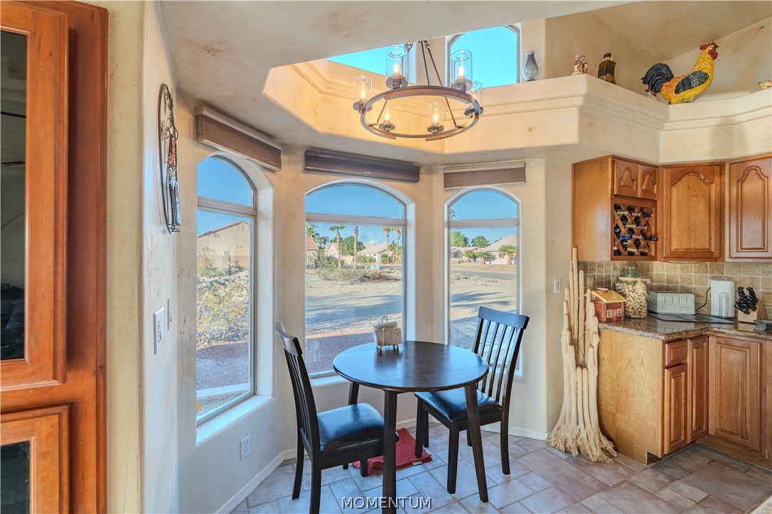 5643 S Club House Drive