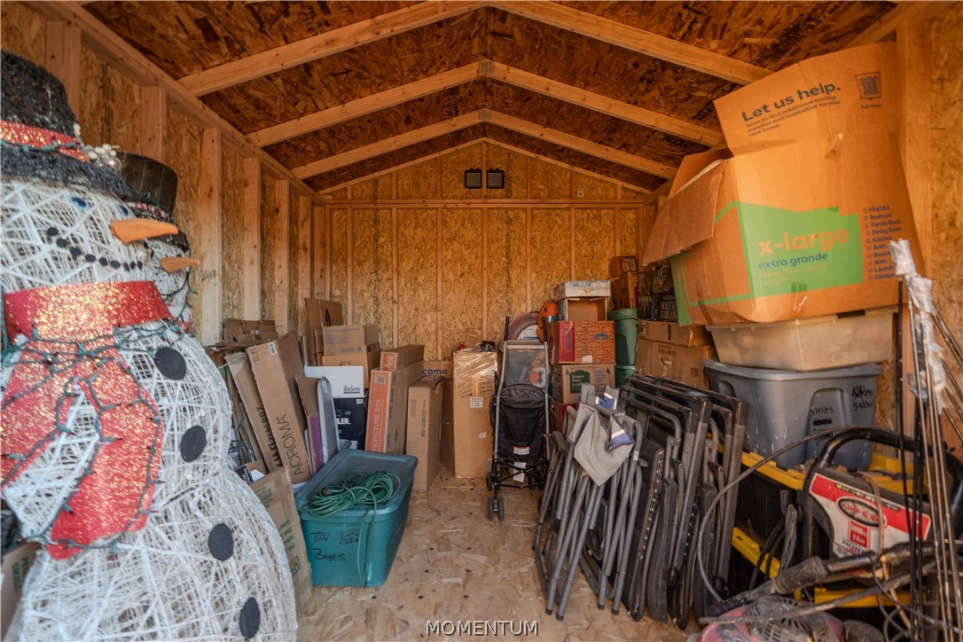 5643 S Club House Drive
