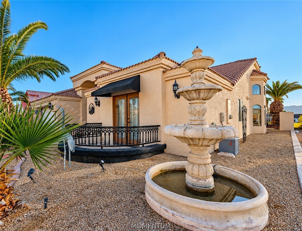 5643 S Club House Drive