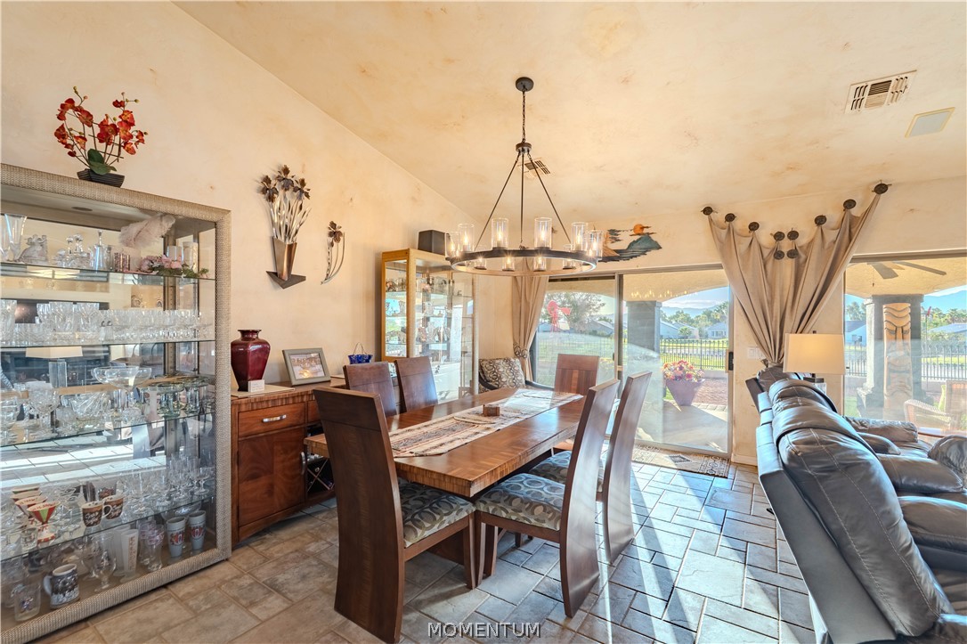 5643 S Club House Drive