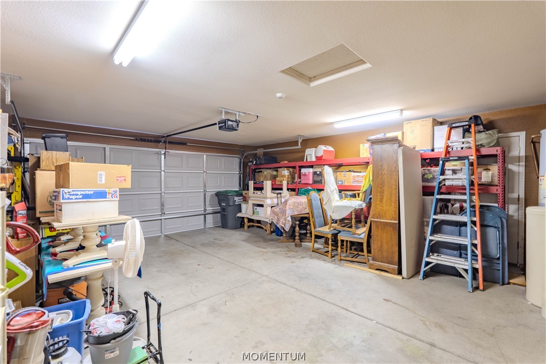 5643 S Club House Drive