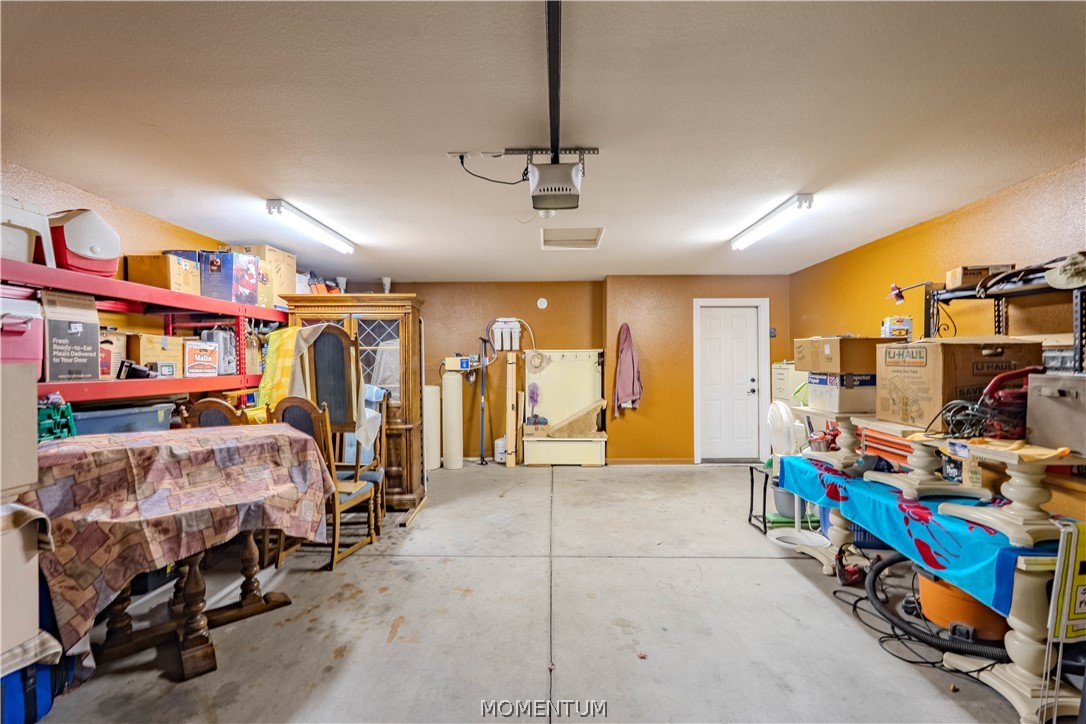 5643 S Club House Drive