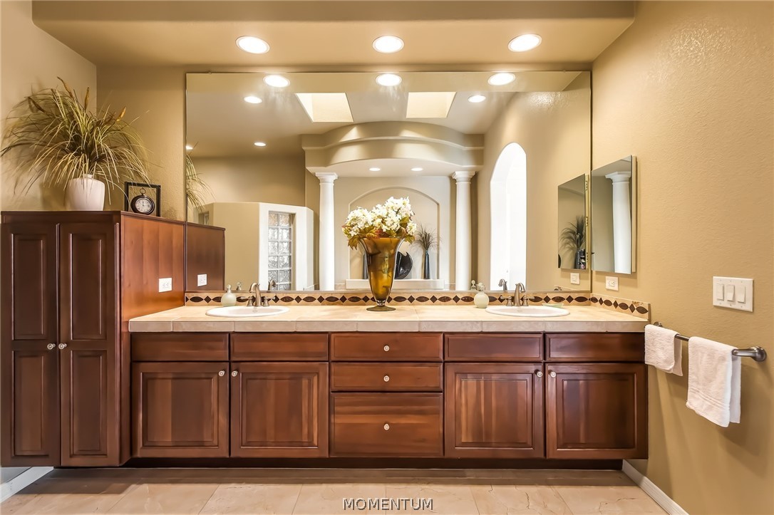 2743 Glenn Rock Drive Drive