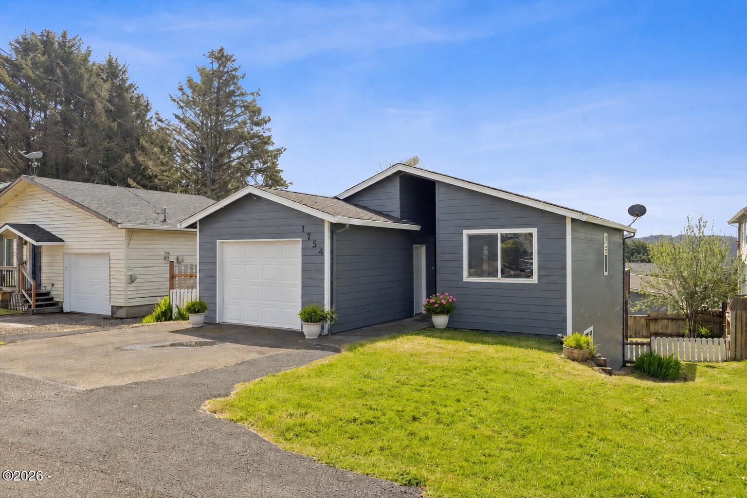 1754 NE 13th Street