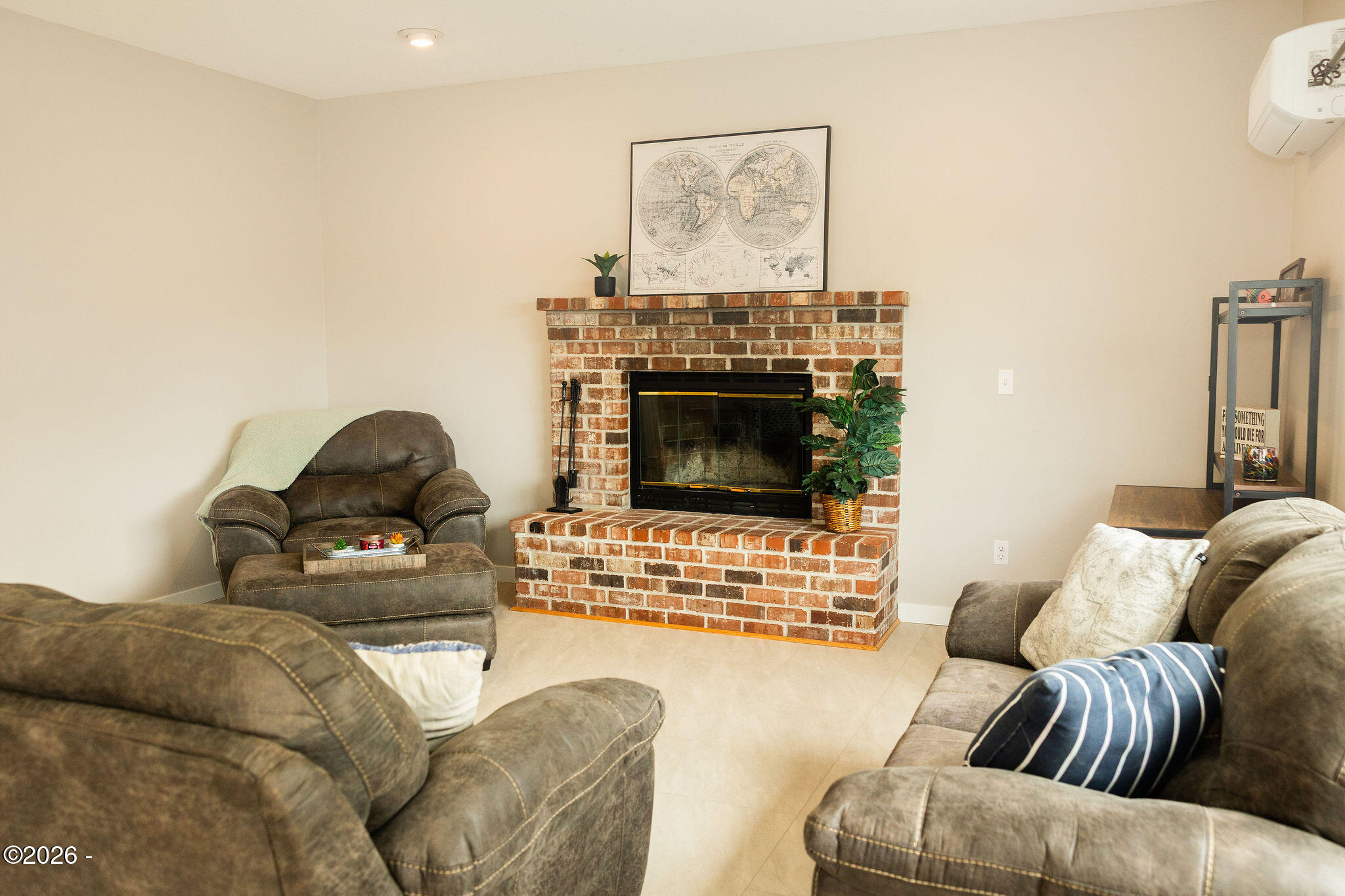 3235 NW Quay Drive