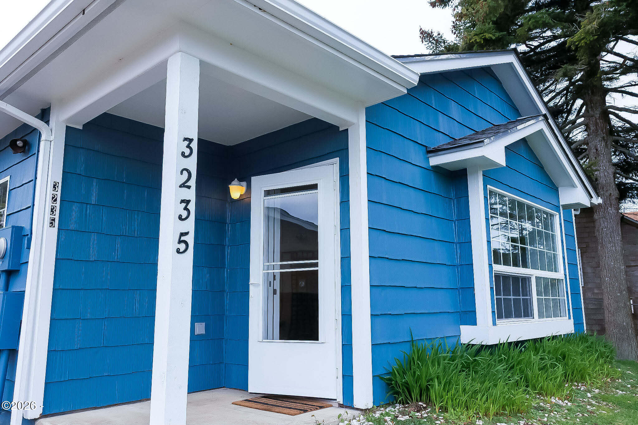 3235 NW Quay Drive